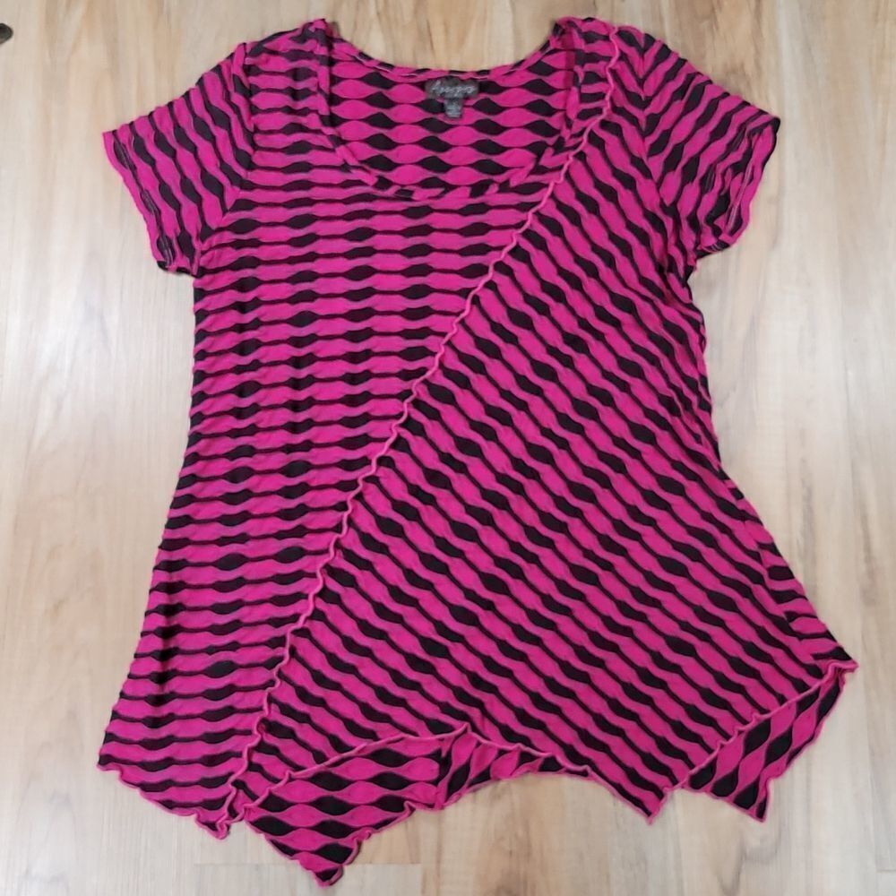 🩵Anthropologie Apropos Pink & Black Checker Asymmetric Short Sleeve Top Small
